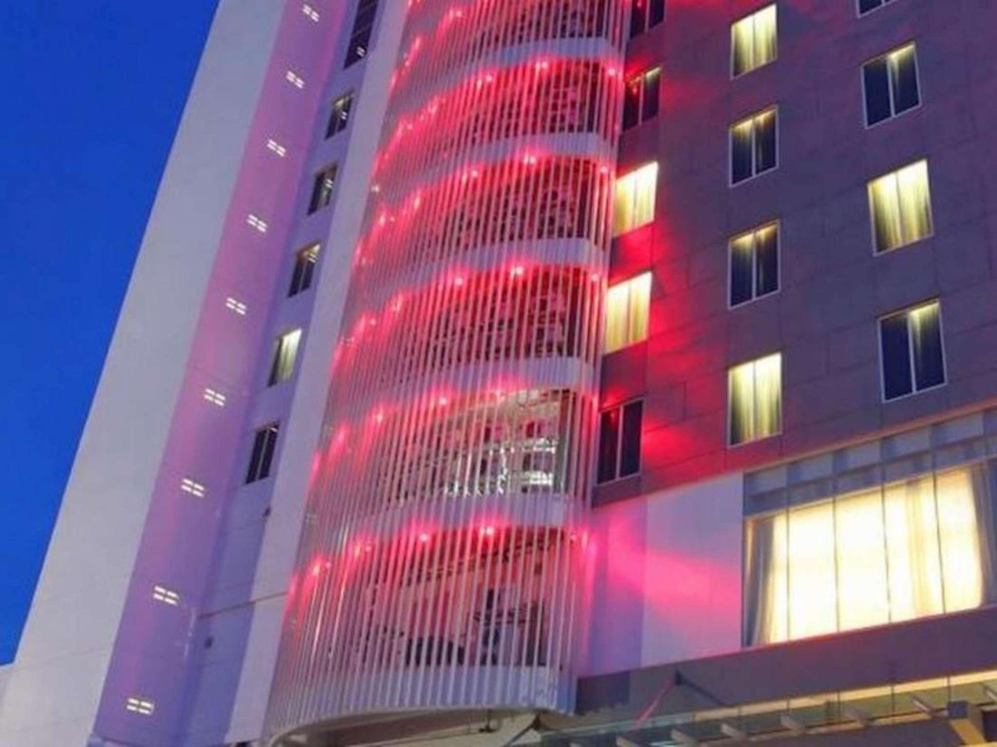 Swiss-Belinn Ska Pekanbaru Buitenkant foto