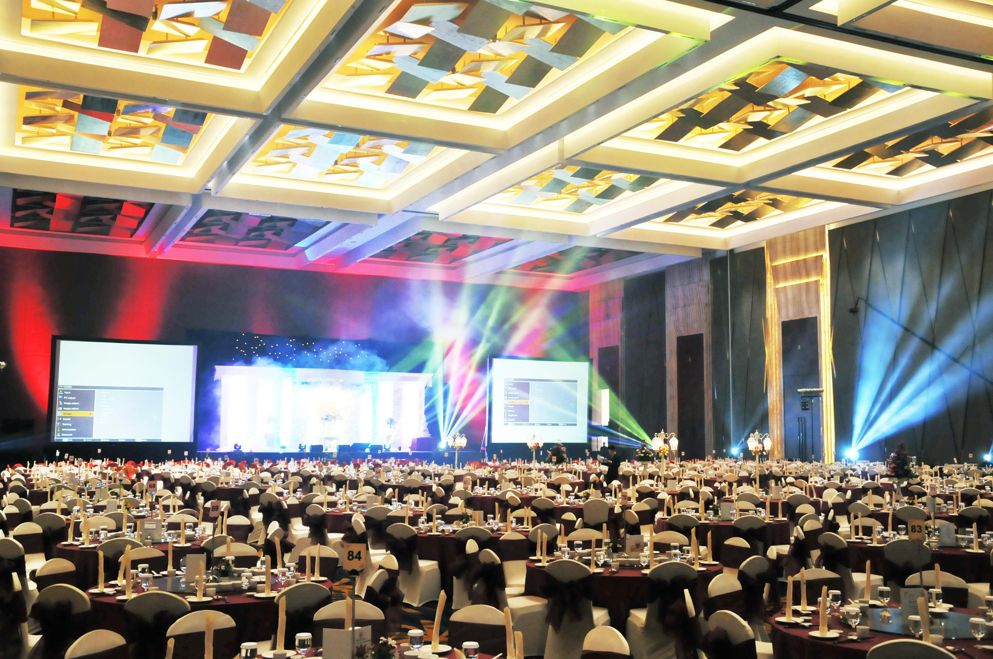 Swiss-Belinn Ska Pekanbaru Buitenkant foto