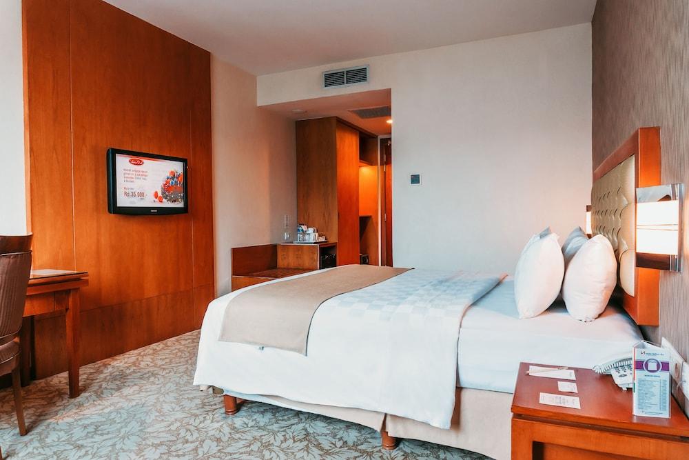 Swiss-Belinn Ska Pekanbaru Buitenkant foto
