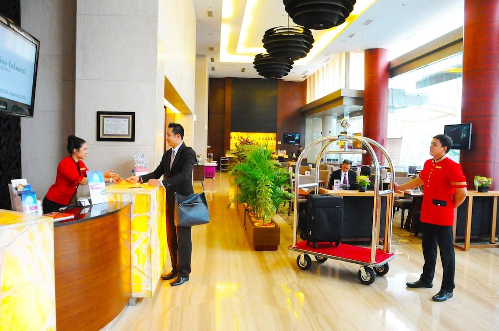 Swiss-Belinn Ska Pekanbaru Buitenkant foto