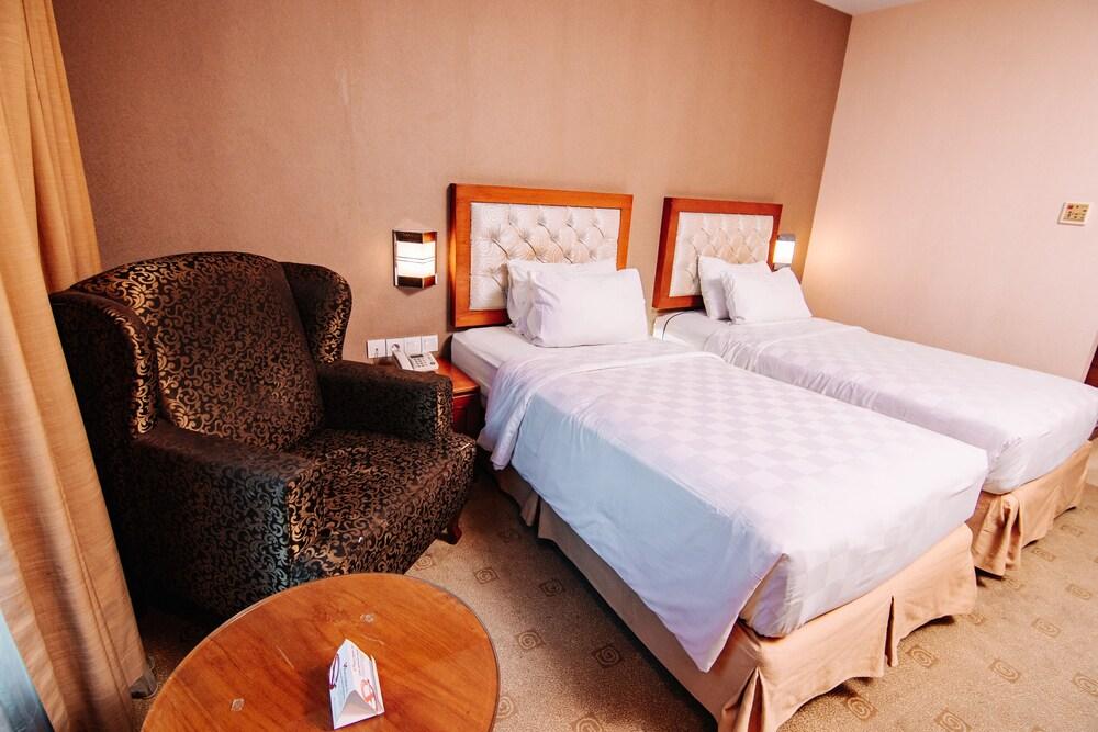 Swiss-Belinn Ska Pekanbaru Buitenkant foto